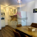 Дава се под наем Четиристаен апартамент в Варна, Център - 98 кв.м за 1200 € - Снимка #1