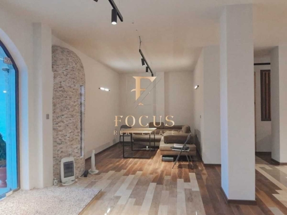 Офис в Пловдив, Старият град - 137 кв.м за 1880 €/кв.м - Снимка #1