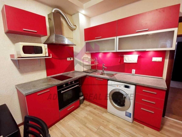 Дава се под наем Двустаен апартамент в Варна, Младост 2 - 65 кв.м за 400 € - Снимка #1