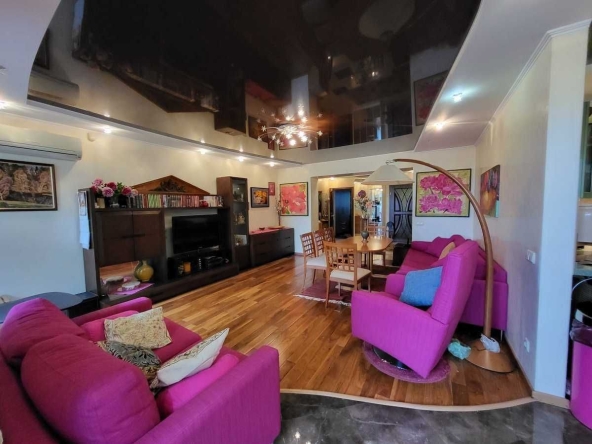 Дава се под наем Тристаен апартамент в София, Белите брези - 100 кв.м за 612 € - Снимка #1