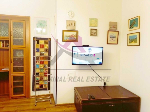 Дава се под наем Тристаен апартамент в Варна, Център - 70 кв.м за 800 € - Снимка #1