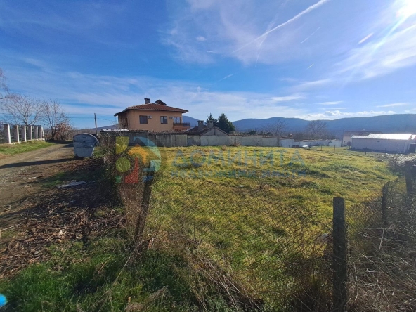 Парцел в с. Изгрев, Област Бургас - 758 кв.м за 73 €/кв.м - Снимка #1