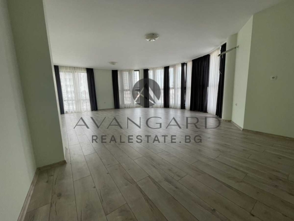 Четиристаен апартамент в Пловдив, Кършияка - 192 кв.м за 1407 €/кв.м - Снимка #1