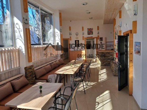 Заведение в Китен - 290 кв.м за 863 €/кв.м - Снимка #1