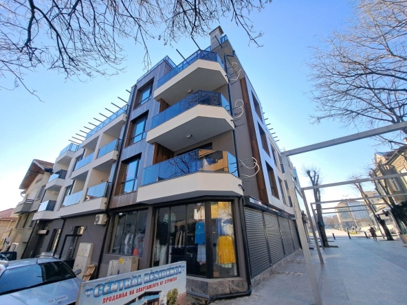 Тристаен апартамент в Ахтопол - 85 кв.м за 1211 €/кв.м - Снимка #1