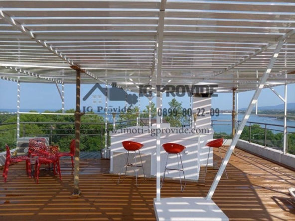 Мезонет в Китен - 176 кв.м за 1200 €/кв.м - Снимка #1