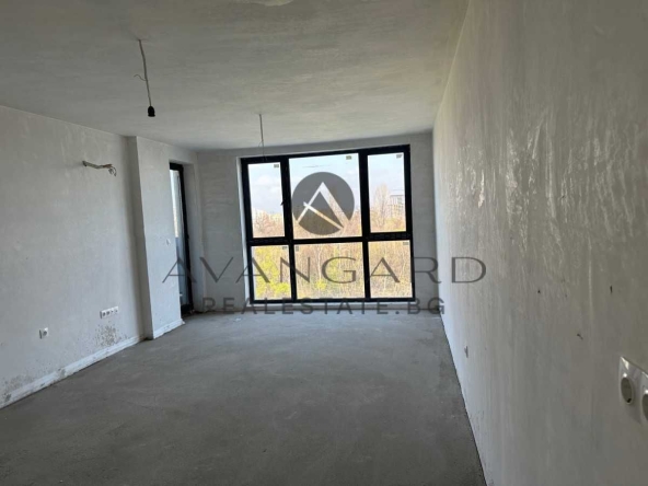 Двустаен апартамент в Пловдив, Център - 78 кв.м за 1581 €/кв.м - Снимка #1