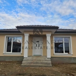 Къща в с. Рогош, Област Пловдив - 195 кв.м за 1026 €/кв.м - Снимка #1