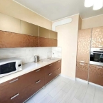 Дава се под наем Тристаен апартамент в София, Банишора - 85 кв.м за 663 € - Снимка #1