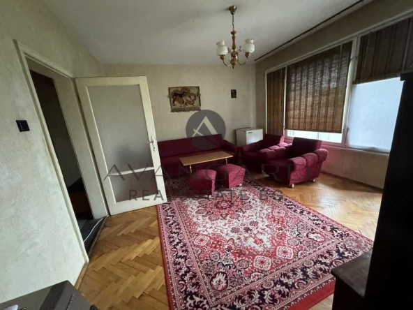 Двустаен апартамент в Пловдив, Христо Смирненски - 65 кв.м за 1115 €/кв.м - Снимка #1