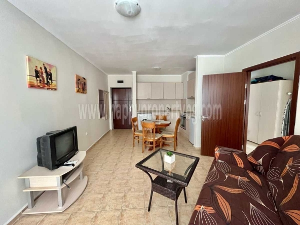 Тристаен апартамент в с. Равда, Област Бургас - 76 кв.м за 1106 €/кв.м - Снимка #1