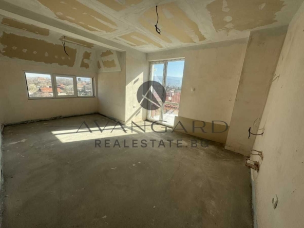 Двустаен апартамент в Пловдив, Кючук Париж - 56 кв.м за 1340 €/кв.м - Снимка #1