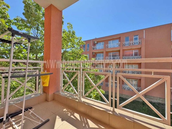 Тристаен апартамент в к.к. Слънчев бряг - 77 кв.м за 819 €/кв.м - Снимка #1