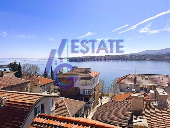 Тристаен апартамент в Царево - 112 кв.м за 1462 €/кв.м - Снимка #1