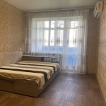 Дава се под наем Тристаен апартамент в София, Зона Б-5 - 80 кв.м за 663 € - Снимка #1