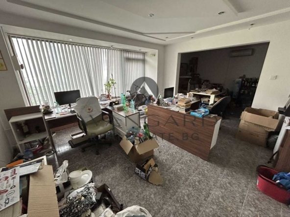 Тристаен апартамент в Пловдив, Кършияка - 80 кв.м за 1658 €/кв.м - Снимка #1