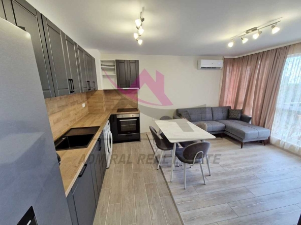 Дава се под наем Двустаен апартамент в Варна, Възраждане 3 - 50 кв.м за 500 € - Снимка #1