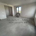 Тристаен апартамент в Пловдив, Остромила - 135 кв.м за 1067 €/кв.м - Снимка #1