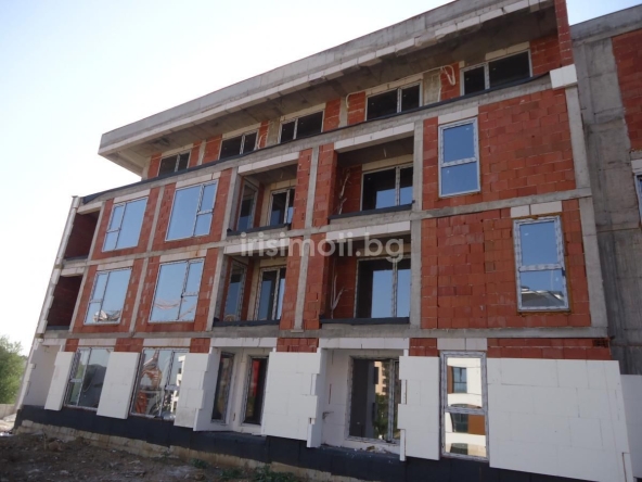 Двустаен апартамент в София, Малинова долина - 68 кв.м за 1833 €/кв.м - Снимка #1