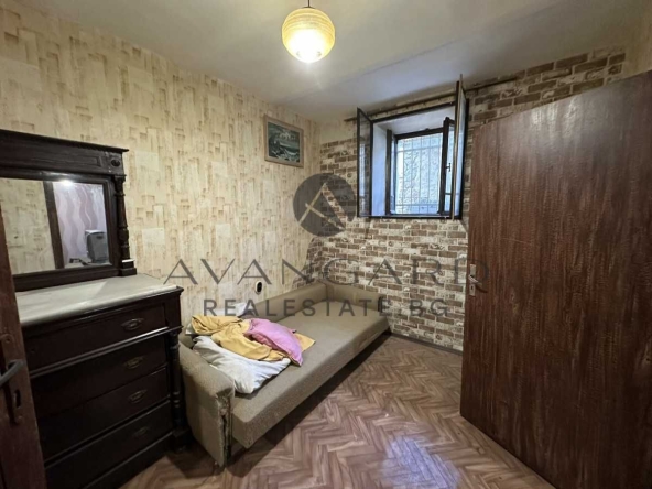 Етаж от къща в Пловдив, Център - 111 кв.м за 2253 €/кв.м - Снимка #1