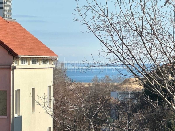Едностаен апартамент в к.к. Слънчев бряг - 42 кв.м за 1167 €/кв.м - Снимка #1