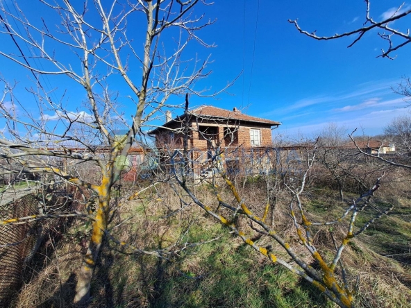 Къща в с. Фазаново, Област Бургас - 120 кв.м за 417 €/кв.м - Снимка #1