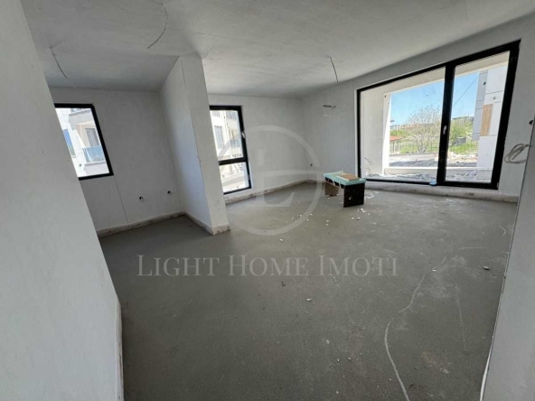 Тристаен апартамент в Пловдив, Остромила - 114 кв.м за 1294 €/кв.м - Снимка #1