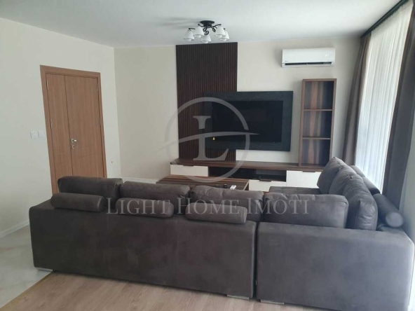 Двустаен апартамент в Пловдив, Христо Смирненски - 126 кв.м за 1254 €/кв.м - Снимка #1
