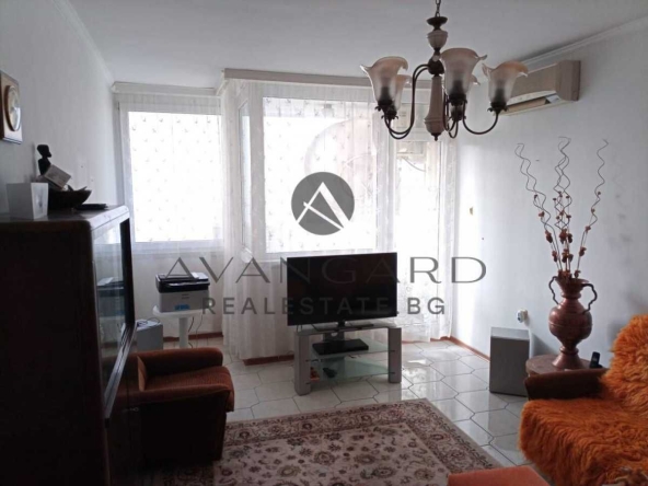 Тристаен апартамент в Пловдив, Център - 100 кв.м за 2200 €/кв.м - Снимка #1