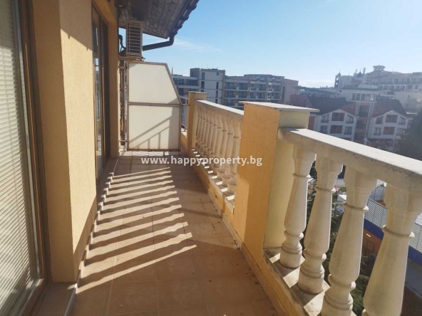 Двустаен апартамент в к.к. Слънчев бряг - 61 кв.м за 1123 €/кв.м - Снимка #1