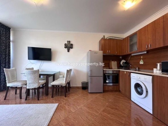 Тристаен апартамент в Свети Влас - 77 кв.м за 1364 €/кв.м - Снимка #1