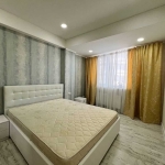 Дава се под наем Двустаен апартамент в София, Левски В - 70 кв.м за 425 € - Снимка #1