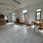 Етаж от къща в Пловдив, Център - 115 кв.м за 1522 €/кв.м - Снимка #1