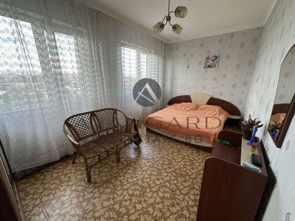 Тристаен апартамент в Пловдив, Кючук Париж - 96 кв.м за 1563 €/кв.м - Снимка #1