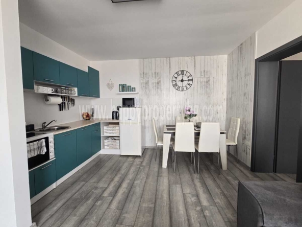 Двустаен апартамент в к.к. Слънчев бряг - 57 кв.м за 1244 €/кв.м - Снимка #1