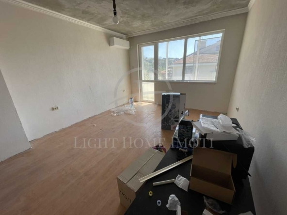 Тристаен апартамент в Калофер - 89 кв.м за 899 €/кв.м - Снимка #1