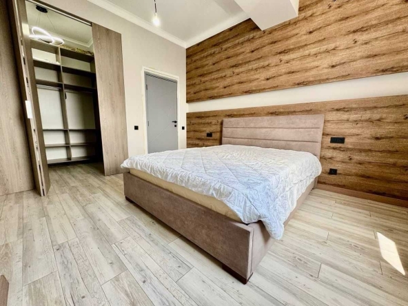 Дава се под наем Двустаен апартамент в София, Люлин 4 - 76 кв.м за 500 € - Снимка #1