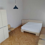 Дава се под наем Едностаен апартамент в София, Център - 33 кв.м за 320 € - Снимка #1