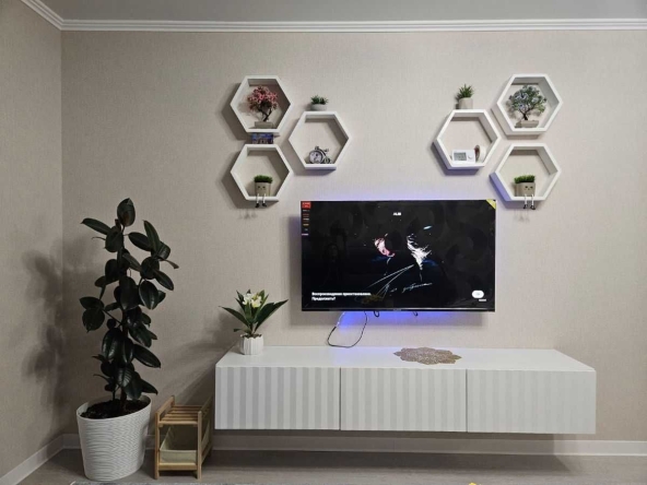 Дава се под наем Двустаен апартамент в София, Дружба 2 - 47 кв.м за 325 € - Снимка #1