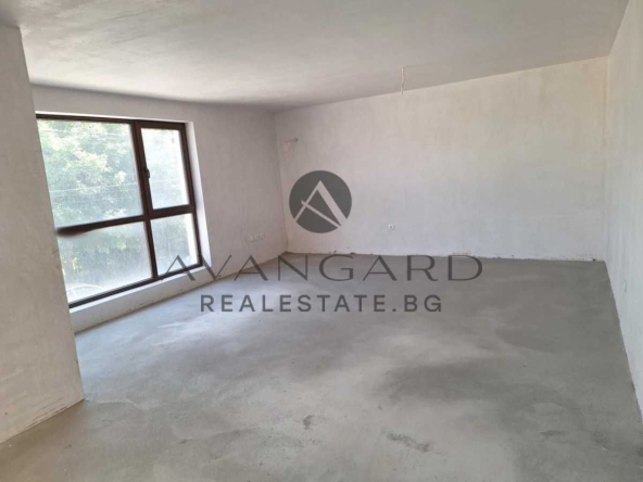 Двустаен апартамент в Пловдив, Коматево - 87 кв.м за 1290 €/кв.м - Снимка #1