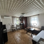 Етаж от къща в Пловдив, Център - 65 кв.м за 3231 €/кв.м - Снимка #1