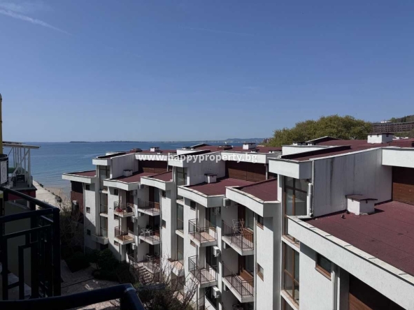 Двустаен апартамент в к.к. Елените - 52 кв.м за 1210 €/кв.м - Снимка #1