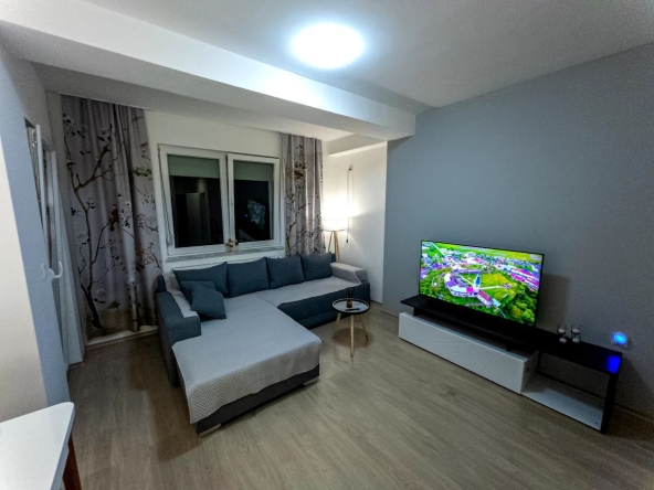 Дава се под наем Двустаен апартамент в София, Люлин 10 - 77 кв.м за 382.5 € - Снимка #1