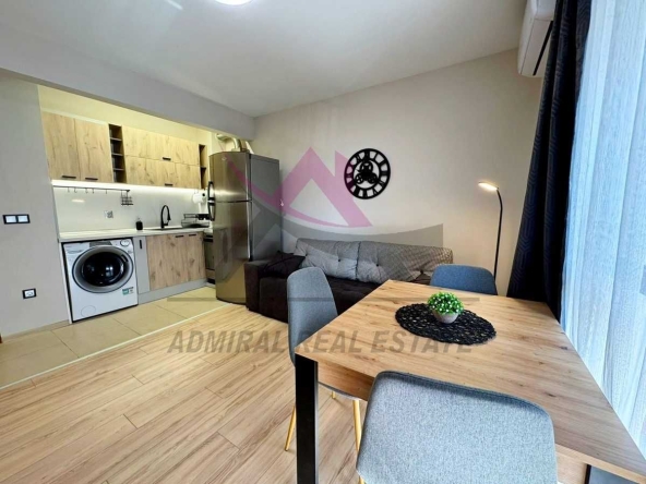 Дава се под наем Двустаен апартамент в Варна, Цветен квартал - 50 кв.м за 600 € - Снимка #1