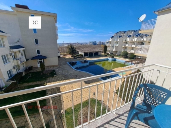 Тристаен апартамент в с. Равда, Област Бургас - 78 кв.м за 1052 €/кв.м - Снимка #1