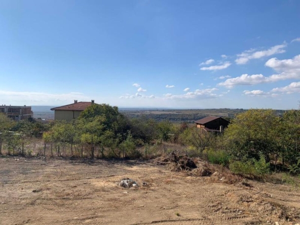 Къща в Варна, м-т Боровец - север - 240 кв.м за 1292 €/кв.м - Снимка #1