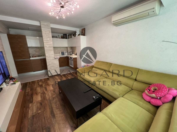Тристаен апартамент в Пловдив, Кършияка - 77 кв.м за 2065 €/кв.м - Снимка #1