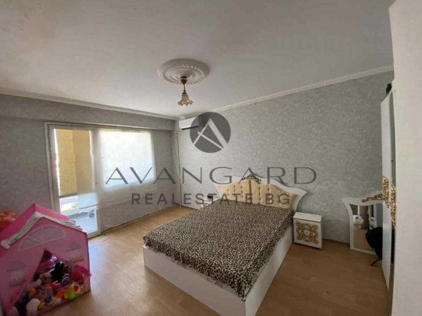 Двустаен апартамент в Пловдив, Изгрев - 65 кв.м за 508 €/кв.м - Снимка #1