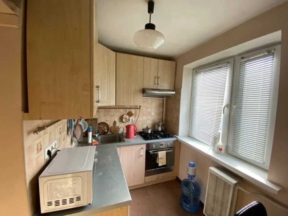 Дава се под наем Едностаен апартамент в София, Център - 45 кв.м за 346.8 € - Снимка #1