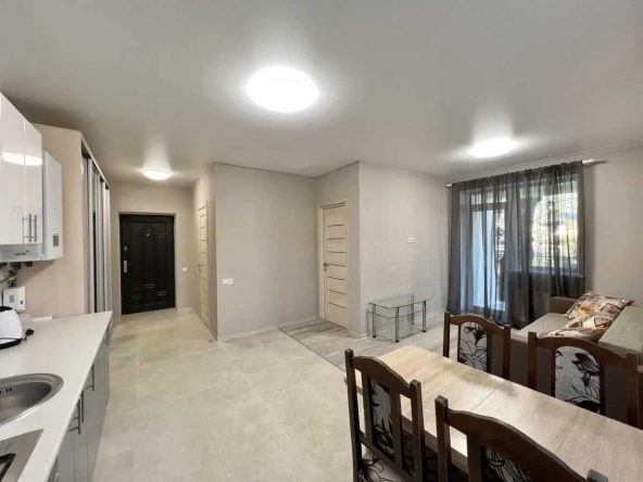 Дава се под наем Едностаен апартамент в София, Център - 55 кв.м за 341.7 € - Снимка #1